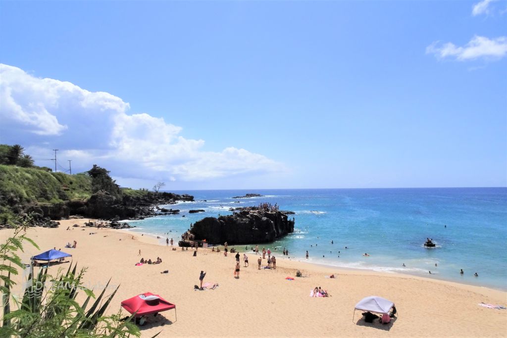 Waimea Bay Beach Park Hawaii Oahu (1)